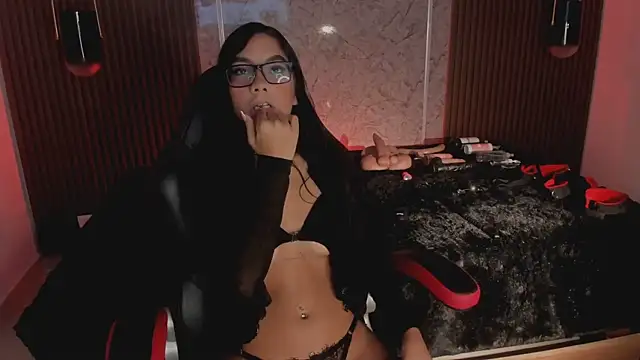 liah cleir online show from 10-08-25, 08:50