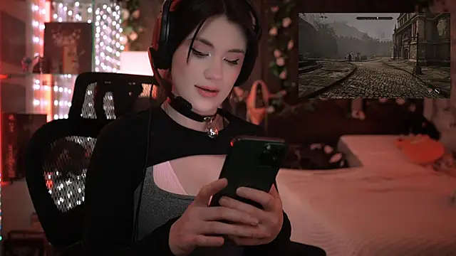 littlelune online show from 01-12-26, 12:38