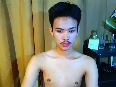 Urasiancumboix online show from 10-16-25, 05:58