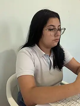 Velma star online show from 10-21-25, 11:00