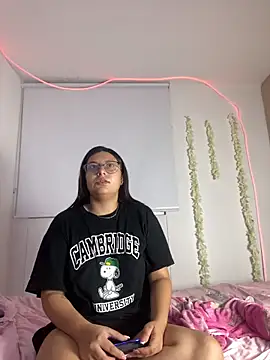 Velma star online show from 04-02-26, 07:06