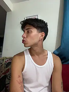 Dylann west online show from 03-10-26, 02:16