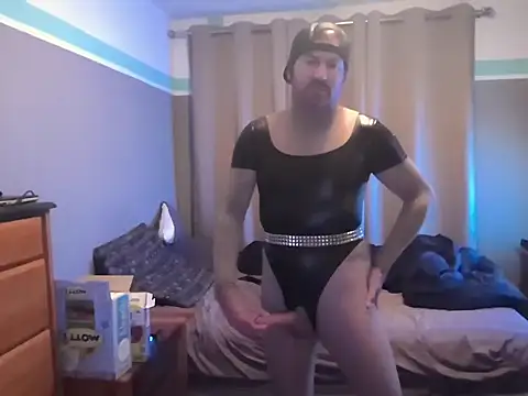 Snapshot of MotoXrideR28 chatting on 09-11-25, 04:12 MotoXrideR28 online show from 09-11-25, 04:12