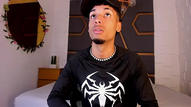 Thiagoferreti online show from 11-24-25, 06:07