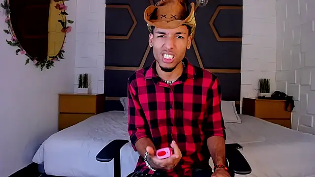 Thiagoferreti online show from 11-26-25, 07:37