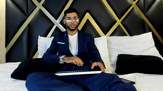 Thiagoferreti online show from 02-05-26, 03:33