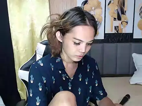 Raffa ella69 online show from 11-14-25, 08:57