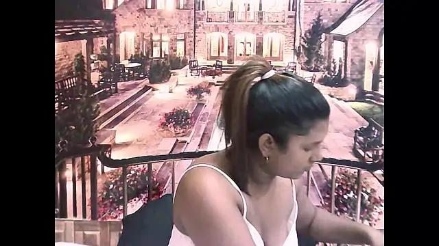 IndianChocolatepie4u online show from 09-15-25, 05:29