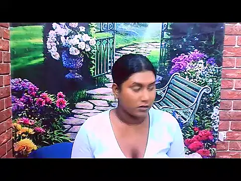 IndianChocolatepie4u online show from 11-06-25, 05:30