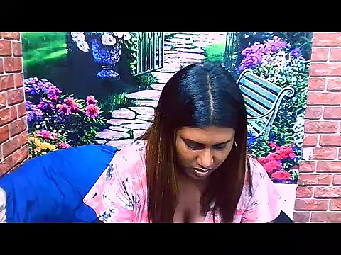 IndianChocolatepie4u online show from 11-08-25, 03:12