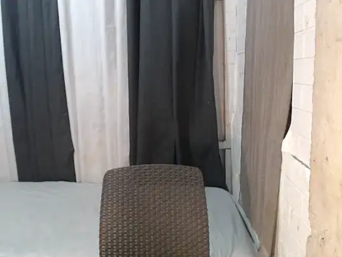 Snapshot of Steffi_scott chatting on 10-27-25, 01:59 Steffi scott online show from 10-27-25, 01:59