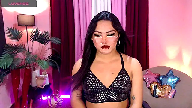 Unique Maya online show from 10-17-25, 07:44