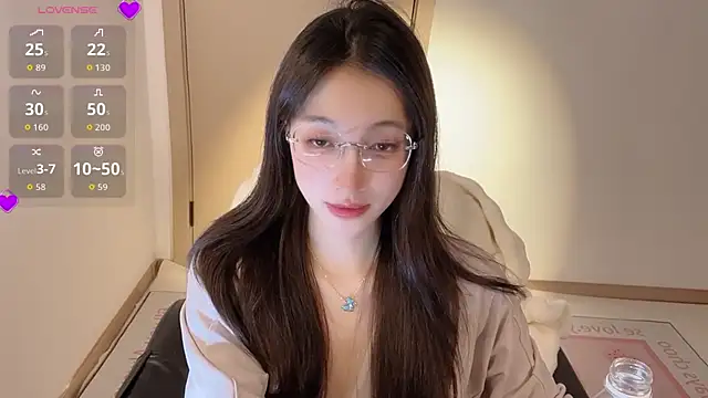 Seraphina-se online show from 01-19-26, 11:25