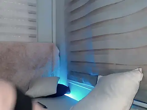 Snapshot of dilf_hunterx chatting on 10-08-25, 11:30 dilf hunterx online show from 10-08-25, 11:30