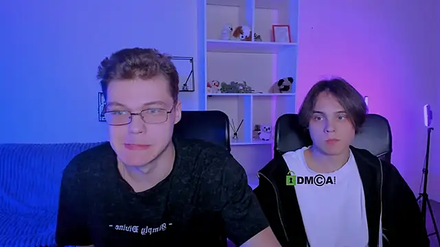 lucas long  online show from 10-10-25, 07:35