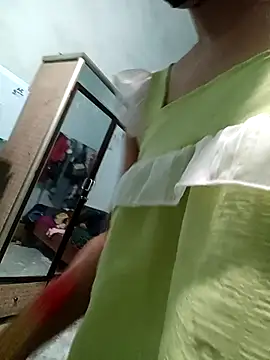 Snapshot of Harmony92 chatting on 11-03-25, 11:48 Harmony92 online show from 11-03-25, 11:48