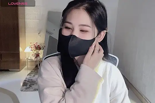    Daisy    online show from 01-15-26, 07:02