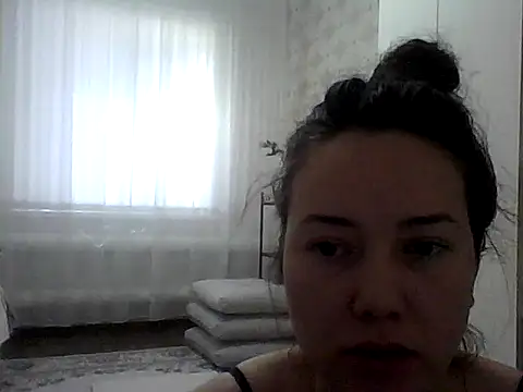 Ururee online show from 09-22-25, 08:16