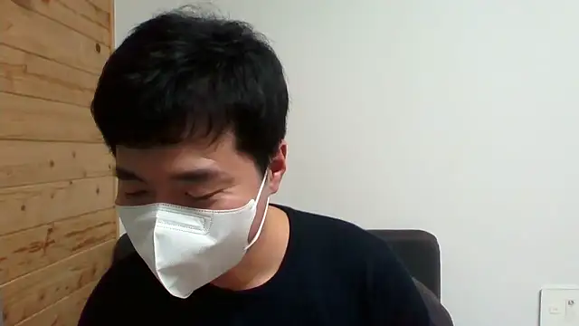  kinggun  online show from 11-26-25, 01:56