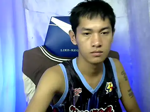 riks tyler online show from 10-22-25, 02:39