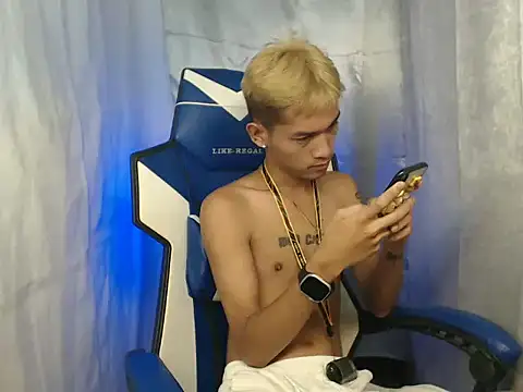 riks tyler online show from 11-05-25, 08:53