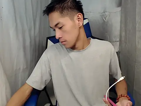 riks tyler online show from 04-17-26, 09:34