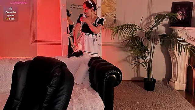 Violet Griffen online show from 12-03-25, 03:43