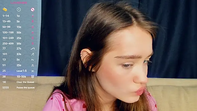 lovelyalivia online show from 02-14-26, 07:49