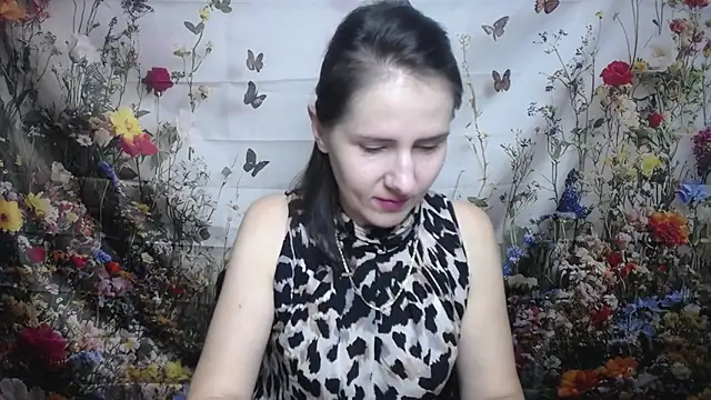 KarinaSwann online show from 09-11-25, 06:13