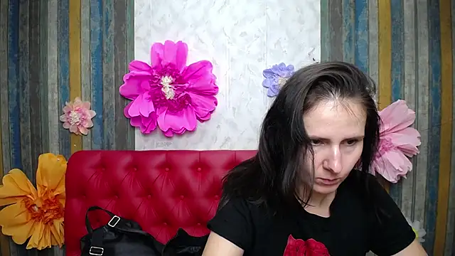 KarinaSwann online show from 09-18-25, 06:04