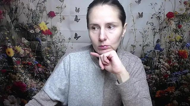 KarinaSwann online show from 10-06-25, 05:05
