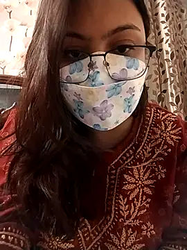 colleen hoover online show from 11-25-25, 04:29