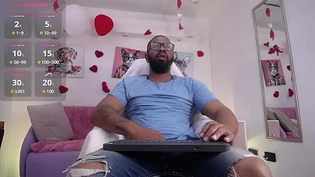 Snapshot of King_Malik chatting on 02-21-26, 01:01 King Malik online show from 02-21-26, 01:01