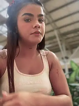 Snapshot of Kaily_Sweet16 chatting on 11-04-25, 07:02 Kaily Sweet16 online show from 11-04-25, 07:02