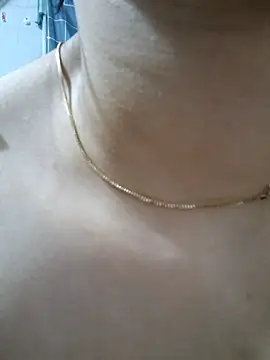 Suna Lina online show from 10-17-25, 12:41