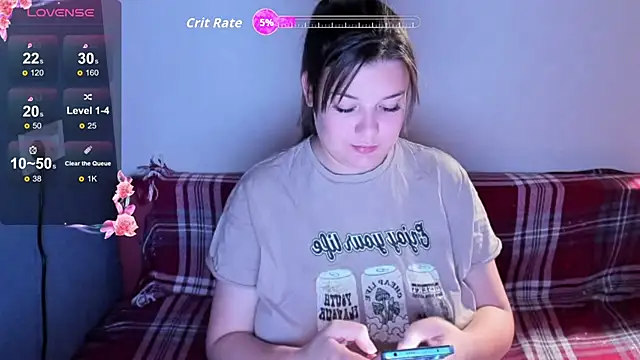 LinaElasm online show from 10-21-25, 10:10