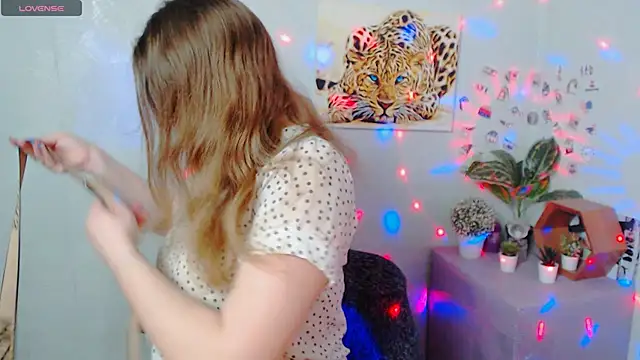 AmandaDimond  online show from 03-12-26, 12:55