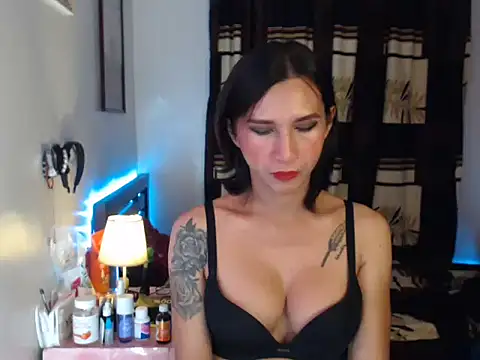 hottielicious slut69 online show from 01-09-26, 12:30