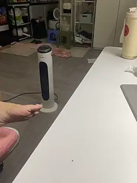 Snapshot of Mina048 chatting on 11-17-25, 07:58 Mina048 online show from 11-17-25, 07:58