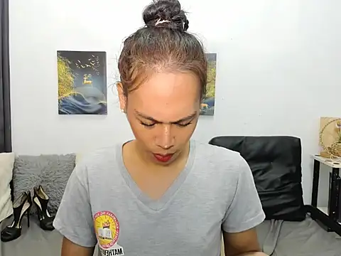 Savanna White online show from 10-29-25, 09:22