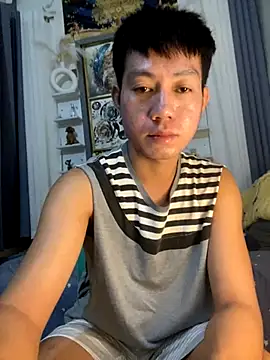 xshyboyx online show from 10-18-25, 12:28