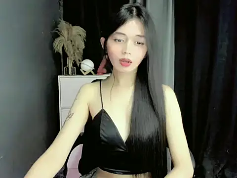 LexiLove online show from 11-08-25, 06:57