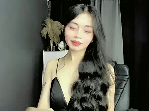 LexiLove online show from 11-14-25, 09:41