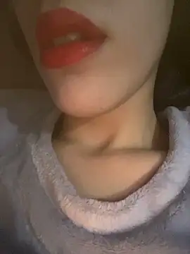 Mimisixo online show from 11-18-25, 11:15