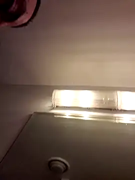 Cnutt310 online show from 11-08-25, 05:18