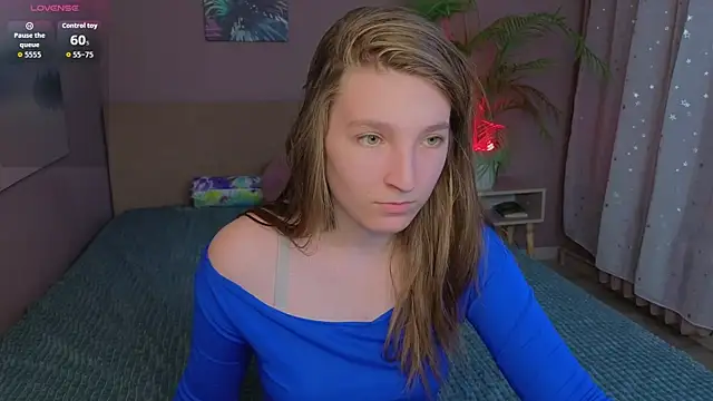 Snapshot of Mia_Myles chatting on 10-16-25, 10:16 Mia Myles online show from 10-16-25, 10:16