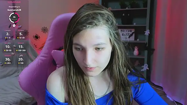 Snapshot of Mia_Myles chatting on 10-28-25, 10:19 Mia Myles online show from 10-28-25, 10:19