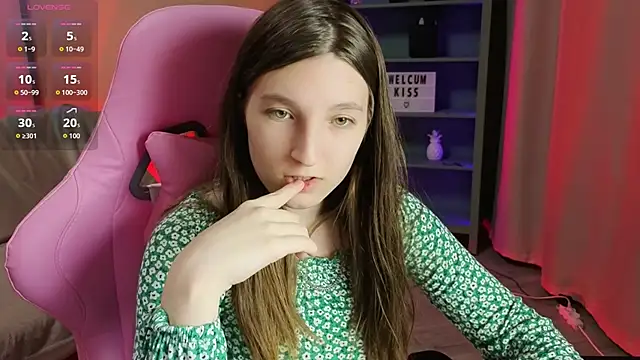 Snapshot of Mia_Myles chatting on 11-12-25, 10:15 Mia Myles online show from 11-12-25, 10:15