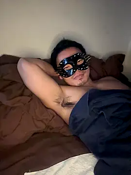 meme n online show from 11-07-25, 06:35