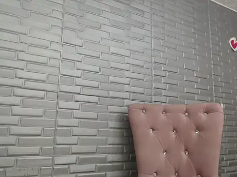 Snapshot of angierot2025 chatting on 09-09-25, 12:43 angierot2025 online show from 09-09-25, 12:43